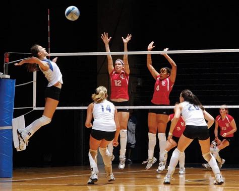 Volleyball: Volleyball Drills for Defense: Play Deep