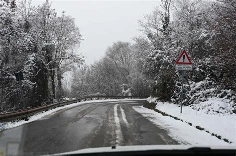 La Prima Neve Del 2023 Sul Monte Maddalena Giornale Di Brescia