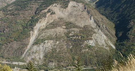 La Clapière: is the largest French landslide still a major risk ...