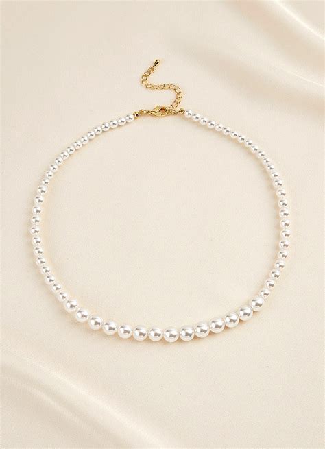 Elegant Pearl Necklace Azazie