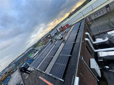 Zonnepanelen Zakelijk Aanschaffen Energie Center