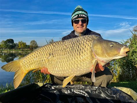 HaldorÁdÓ Carp Team Kötött Téli Sapka Haldorádó Horgász áruház