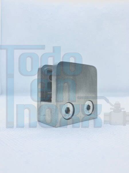 CONECTOR CUADRADO PARA CRISTAL TODO EN INOXX