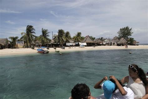 Cayos Cochinos La Perla Del Caribe