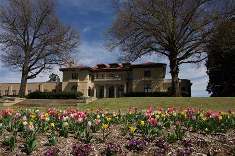 Spend The Afternoon Enjoying Over 40-Acres Of Beauty At The Tulsa ...