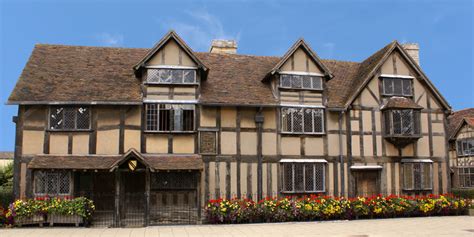 Trains to Shakespeare's Birthplace | Stratford | Chiltern Railways