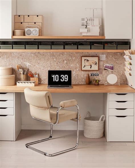 35 Home Office Decor Ideas + Designs for a Creative Work Space