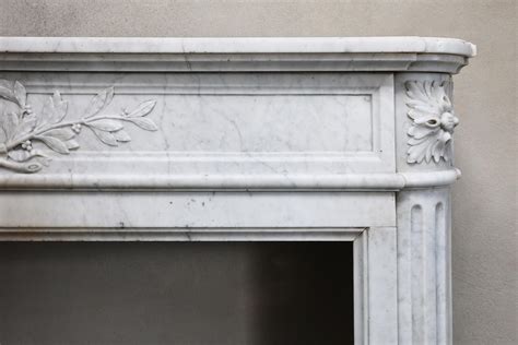 19th Century Mantle Surround Of Carrara Marble In Style Of Louis XVI