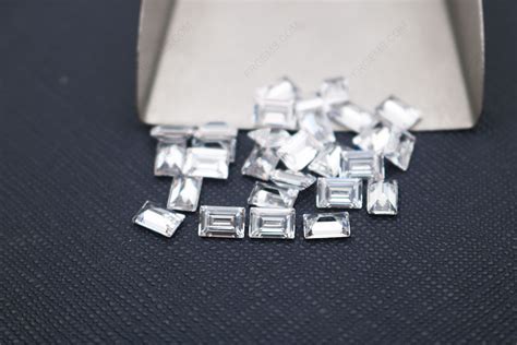 Wholesale Baguette Cut Loose Cubic Zirconia White Color Rectangle Shape