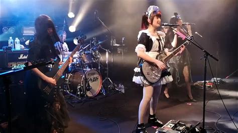 Band Maid Kanami Kicks Akanes Kit Bandmaid Bandmaidreaction Youtube