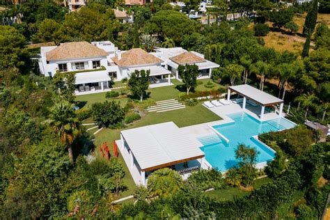 Exclusiva Villa Chalet De M En Venta En Marbella Andaluc A