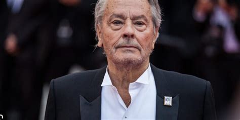 Le célèbre acteur Alain Delon est décédé à l âge de 88 ans voici la