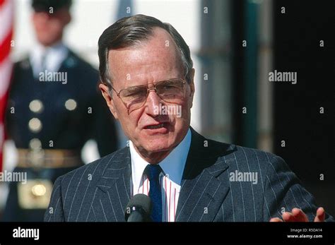 File Photo George H W Bush Has Passed Away Washington Dc 1990