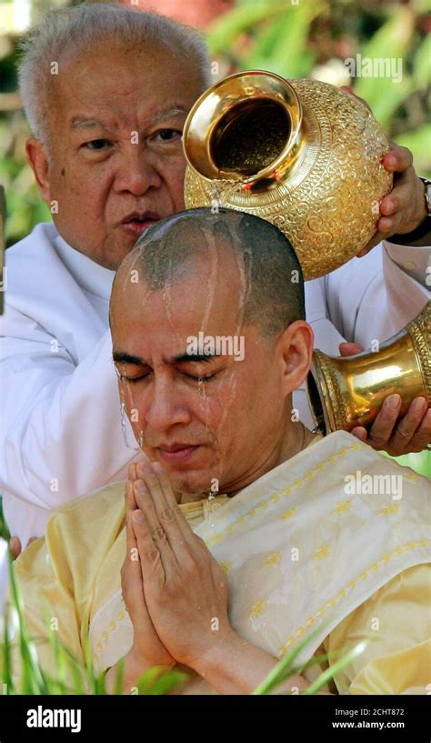 Norodom Sihamoni King Cambodia Hi Res Stock Photography And Images Alamy