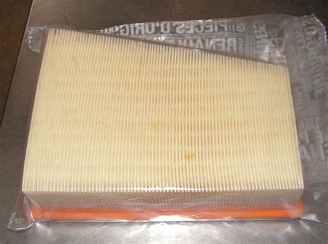 Renault Fluence Grand Scenic Scenic Megane Air Filter Part Number