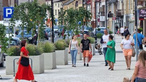 Tak Wygl Da Po Remoncie Reprezentacyjna Ulica Pi Sudskiego W Ko Skich