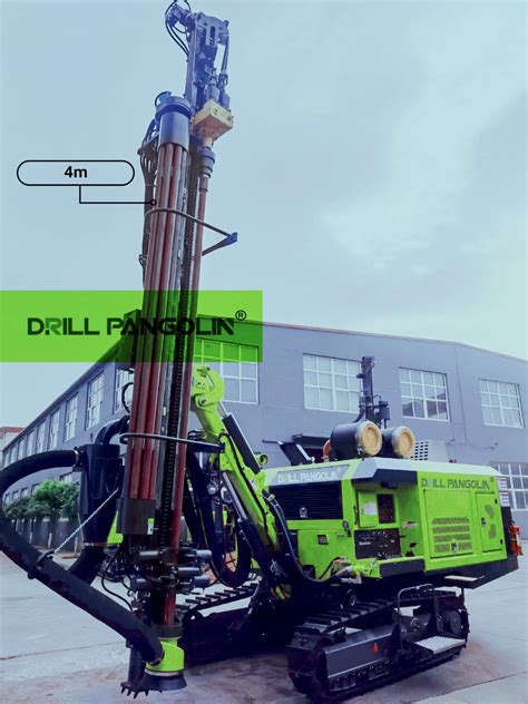 Dth Full Hydraulic Crawler Rock Drilling Rig With Drill Rod Length