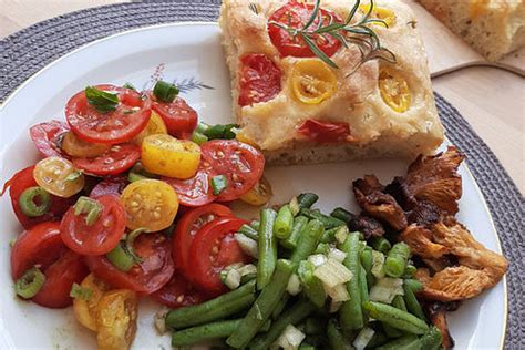 Focaccia Mit Tomaten Und Rosmarin Von Gloryous Chefkoch