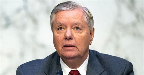 Watch Lindsey Graham Argues With Poster Of Tweet On Senate Floor