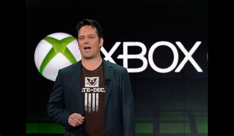 Phil Spencer Talks About The Future Of Xbox Reveals An Xbox Handheld Was Roughly Desinged In