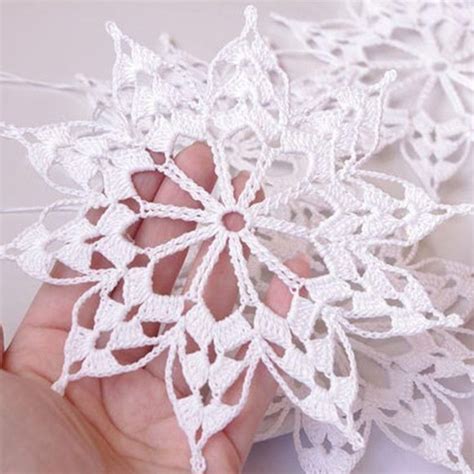 Easy Crochet Snowflakes Pattern Artofit