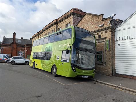 Stonehenge Tour Bus 1635 Hf66 Cfd Outside Salisbury Stat Flickr