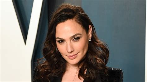 How Gal Gadot Really Feels About The Imagine Video Controversy