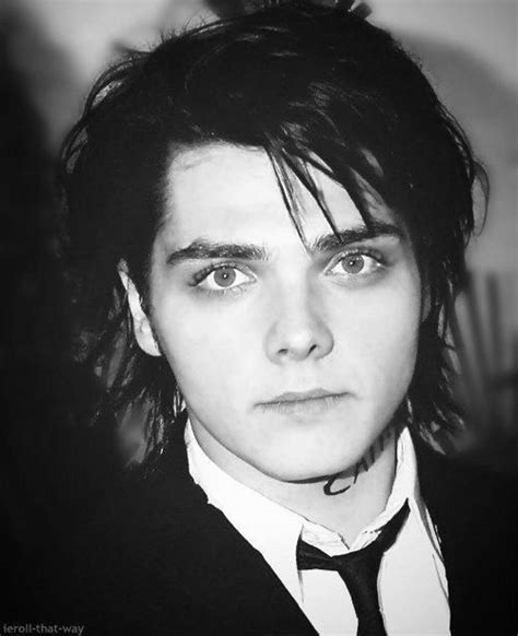 Beautiful Unholy Pictures Of Gerard Way Tie Priest Gerard