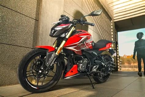 Bajaj apresenta a Pulsar N250 2024 que pode vir para o Brasil Conheça