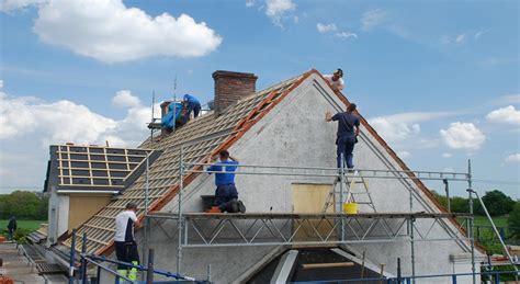 Conseils pour réaliser les travaux de toiture en toute sécurité