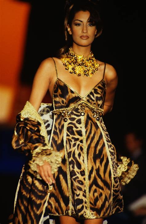 Yasmeen Ghauri Atelier Versace Spring Summer 1992 Fashion Runway