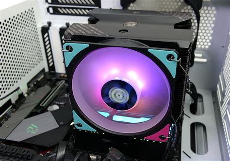 Cooler Master MasterAir MA824 Stealth 30th Anniversary Edition Im Test