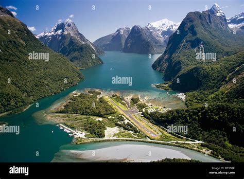 Nouvelle Z Lande Le Du Sud Le Parc National De Fiordland Milford