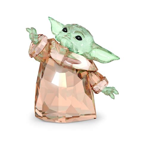 This Star Wars Character By Swarovski Has Enchanted Star Wars Fans