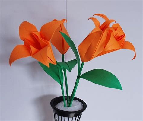 Origami Lilies Paper Lily Tiger Lily Day Lily Lily Etsy Origami Lily Tulip Origami Flowers