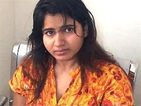 Actor Swathi Reddy Attacked By Mother In Police Station Hindustan Times