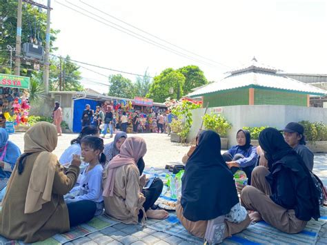 Piknik Di Pantai Kenjeran Mumpung Libur Lebaran Suara Surabaya