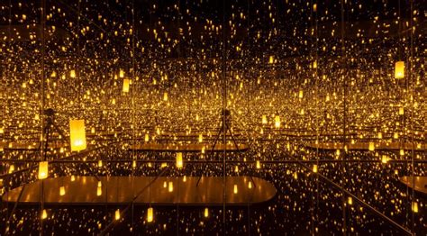 A Obra Aftermath Of Obliteration Of Eternity De Yayoi Kusama No