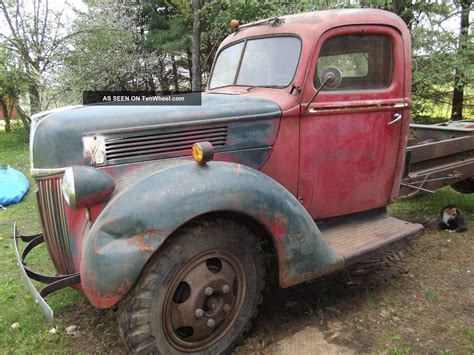 1940 1 1 2 Ton Ford Flathead Truck