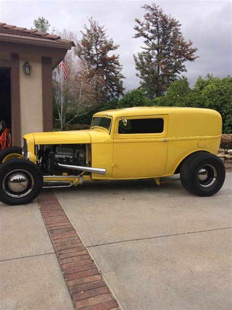 Photo 1932 Ford Sedan Delivery From Hemet Calif 2 1932 FORD