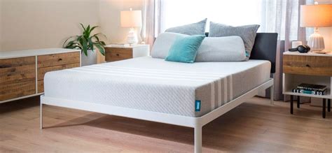 Leesa Mattress Reviews: The Leesa and Sapira Mattress Guide