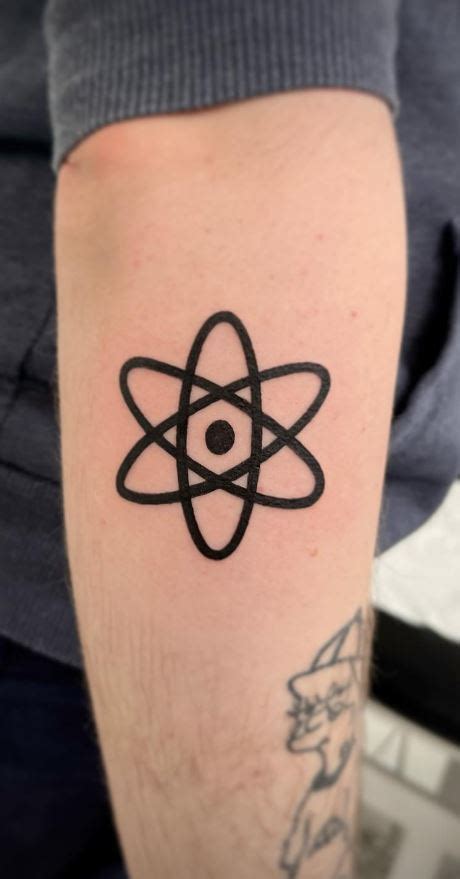 85 Atom Tattoos to Showcase Your Love for Science – Homie Daily