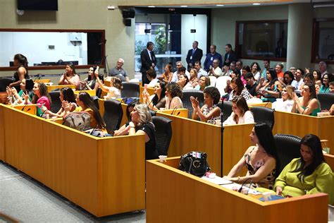 Solene homenageia mulheres empreendedoras Sessão comandada pela