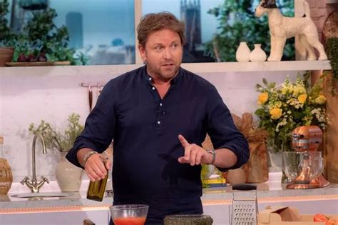 Nhs Face Cancer Symptoms To Watch Out For As James Martin Issues Health