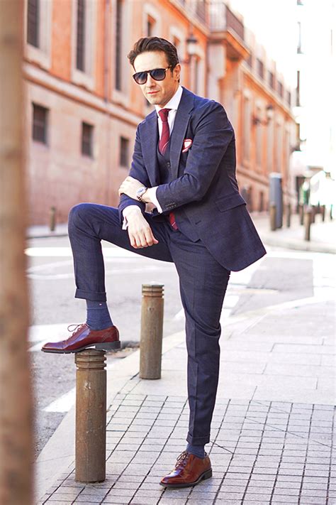 What Color Suit Pants To Wear With Burgundy Dress Shoes Suits Expert