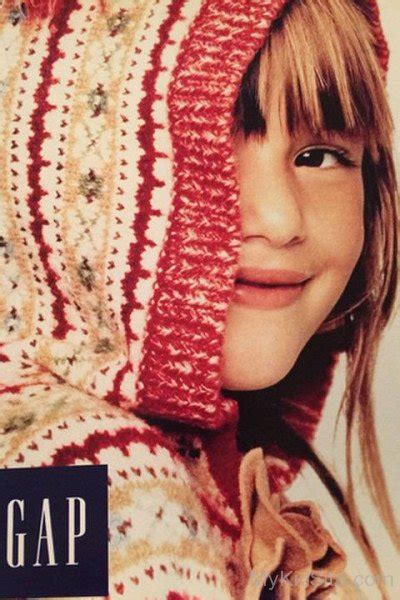 Childhood Picture Of Bella Thorne