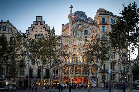 Celebrate World Art Nouveau Day By Discovering 8 European Architectural