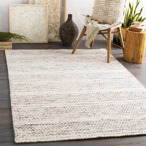 What Color Rugs Go With Grey Floors 12 Ideas