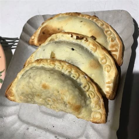 Empanadas De San Justo San Justo Argentina Empanada Caprese