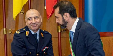 Messina Cambio Alla Polizia Municipale Blasco Saluta Da Ragusa